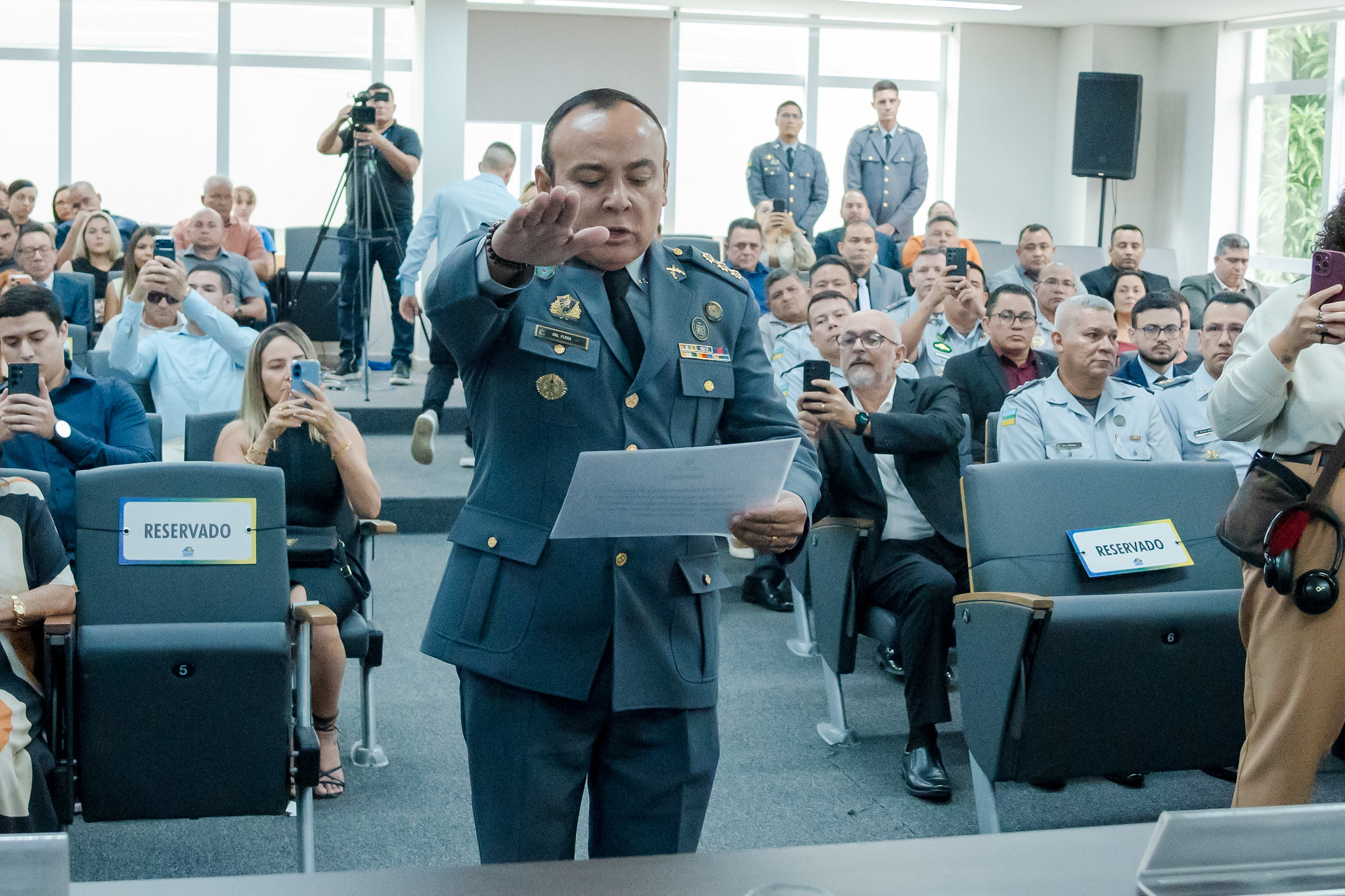 Coronel Flexa Nascimento toma posse como deputado na Alap